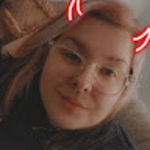 Meet your Posher, Madelyn